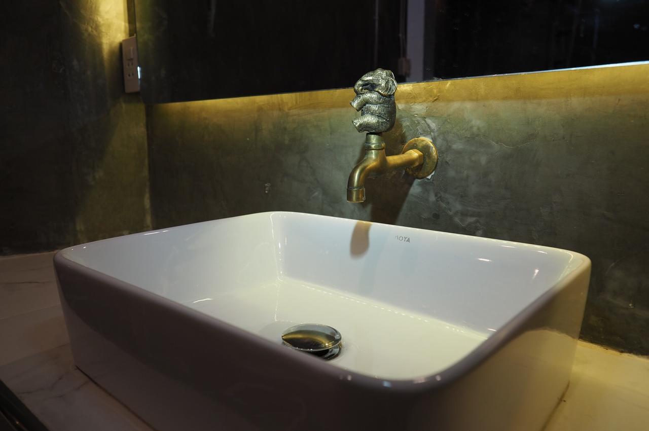 בנגקוק Luck Yimm Hostel (Adults Only) מראה חיצוני תמונה